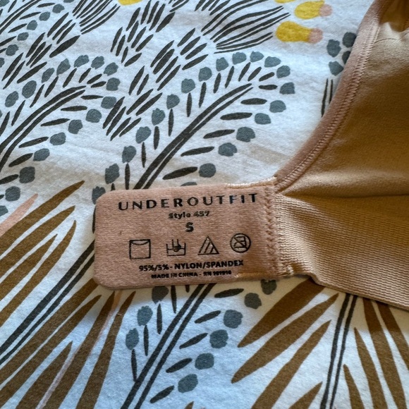 NEW UnderOutfit Comfort Shaping Bra Brown Coffee Wireless Size Small NWT - Picture 8 of 9